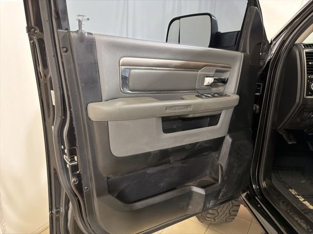 Used 2017 RAM 2500 Big Horn image 9