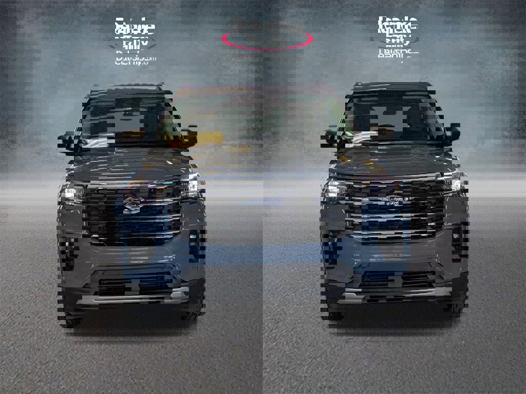 New 2026 Ford Explorer Active w/ Active Comfort Package image 2