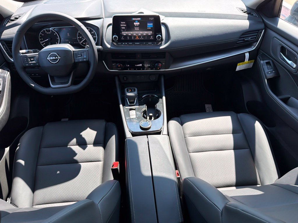 New 2026 Nissan Rogue Dark Armor AWD/4WD image 19