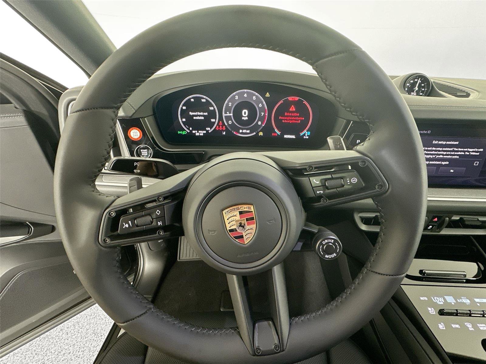 Certified 2026 Porsche Cayenne Coupe AWD/4WD image 20