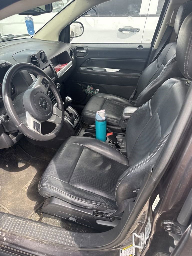 Used 2016 Jeep Compass High Altitude AWD/4WD image 7