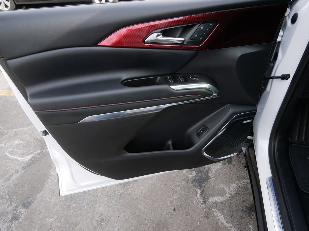 Certified 2025 Chevrolet Traverse RS w/ LPO, Floor Liner Package image 13