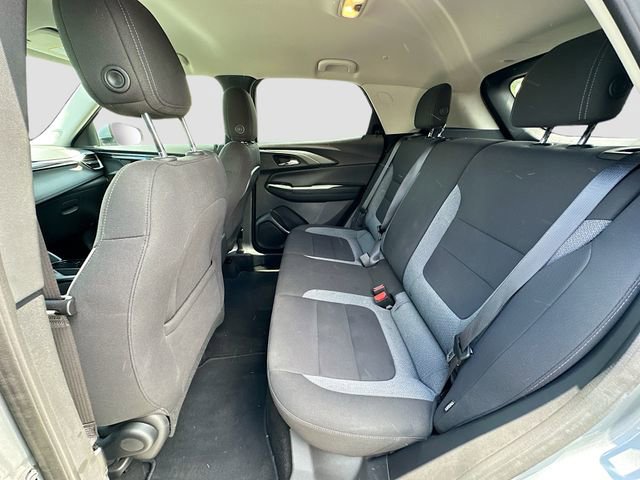 Used 2025 Chevrolet TrailBlazer LT AWD/4WD image 22