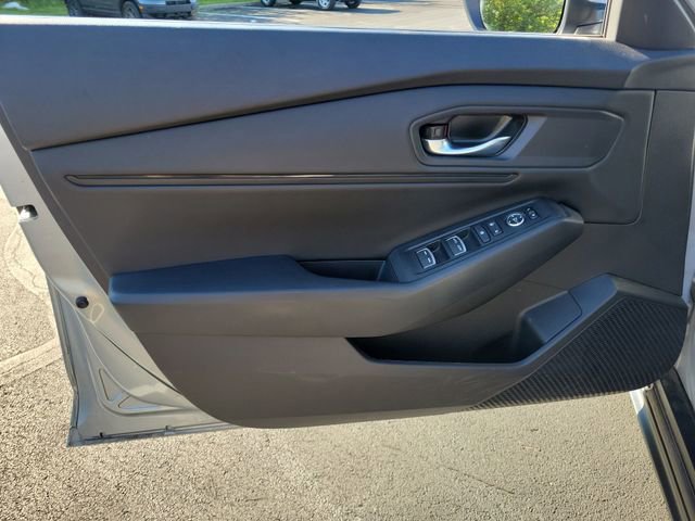Used 2024 Honda Accord EX image 38