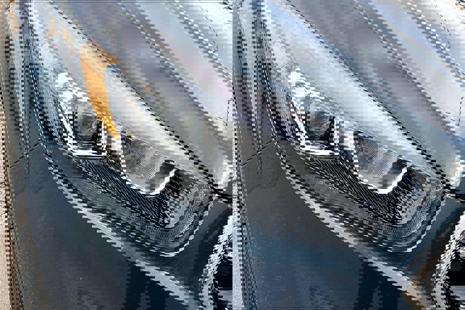 Certified 2019 Ford Escape SE image 27