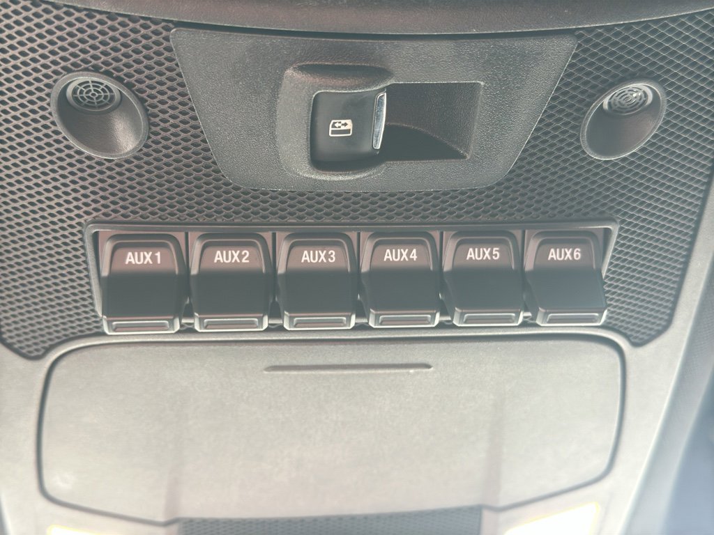 Used 2017 Ford F350 Platinum w/ Platinum Ultimate Package image 30