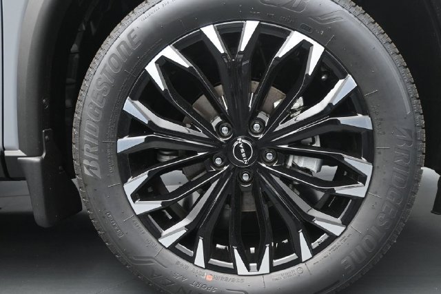 New 2026 Nissan Rogue Dark Armor FWD image 9