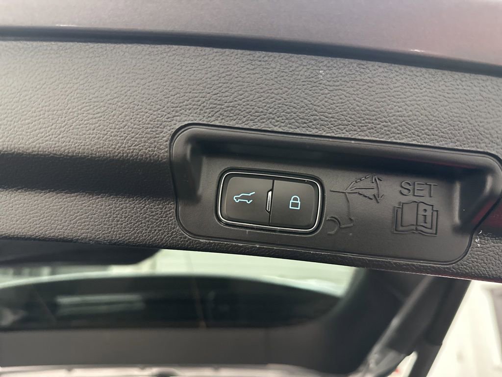 Used 2022 Ford Explorer ST w/ Equipment Group 401A image 37