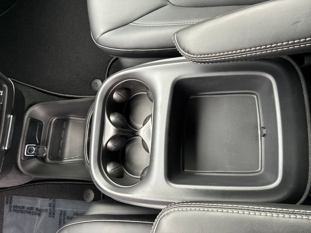 New 2026 Chrysler Pacifica Select AWD/4WD image 26