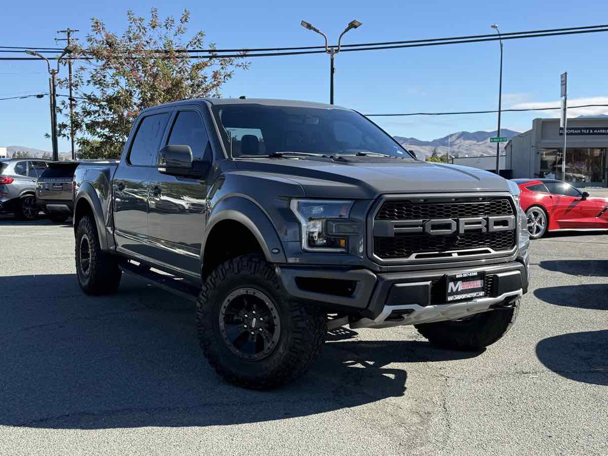 Used 2018 Ford F150 Raptor w/ Equipment Group 802A Luxury