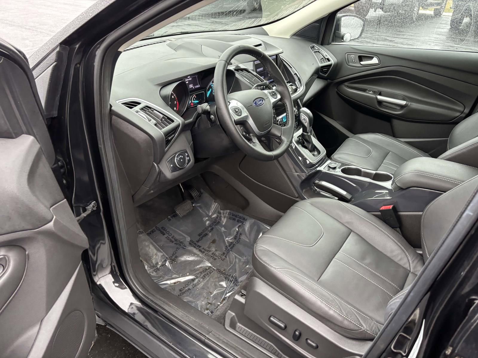 Used 2013 Ford Escape Titanium w/ Parking Technology Pkg image 27