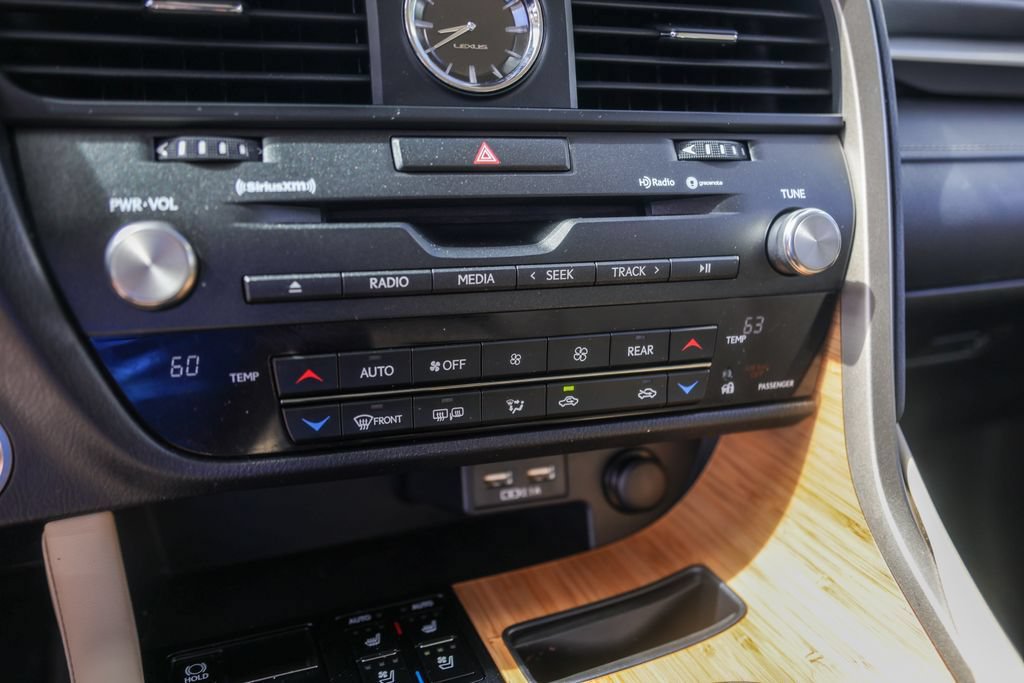 Used 2021 Lexus RX 350L FWD w/ Premium Package image 21