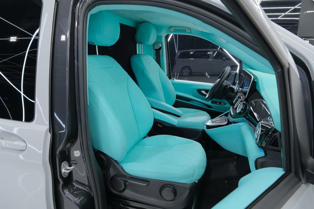 Used 2023 Mercedes-Benz Metris Passenger image 46