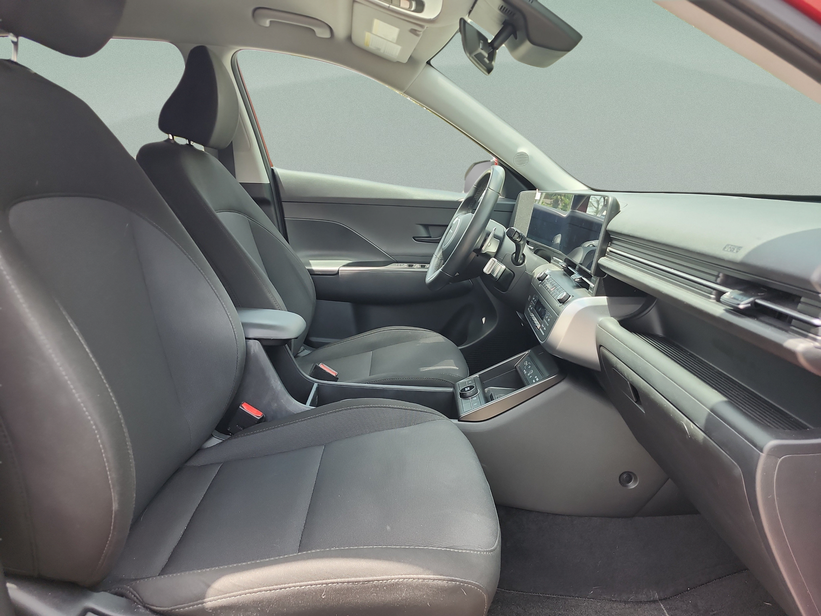 Certified 2024 Hyundai Kona SEL w/ Convenience Package FWD image 20