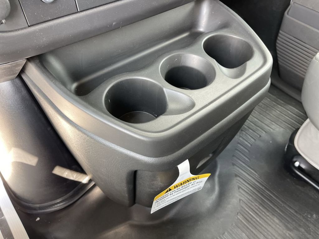 New 2025 Chevrolet Express 3500 w/ Power Convenience Package image 15