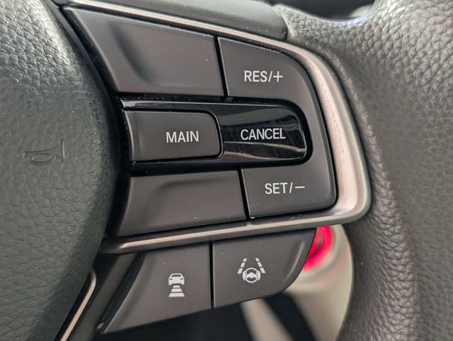 Used 2019 Honda Accord EX image 17