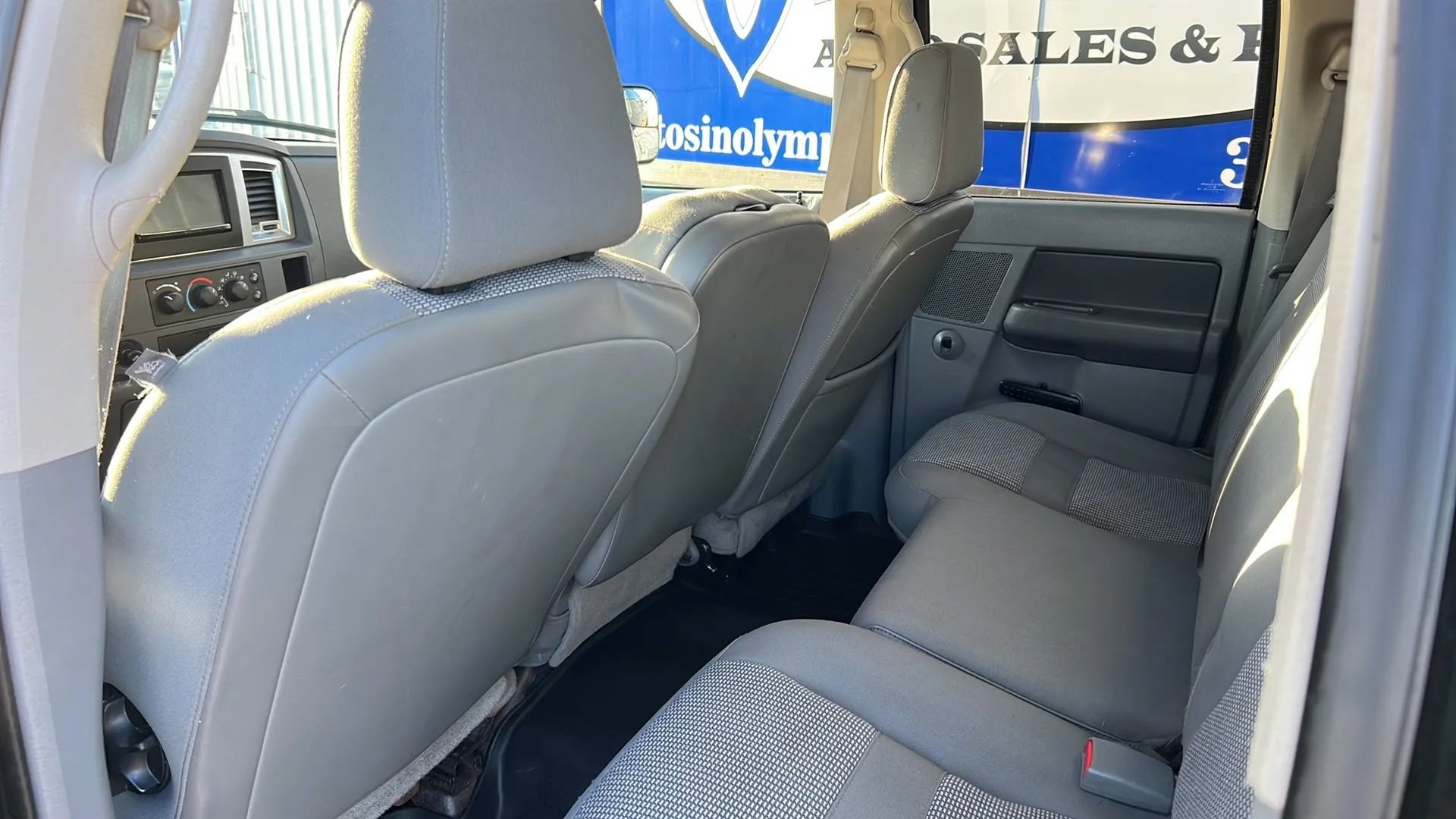 Used 2009 Dodge Ram 2500 Truck SLT w/ Popular Equipment Group AWD/4WD image 13