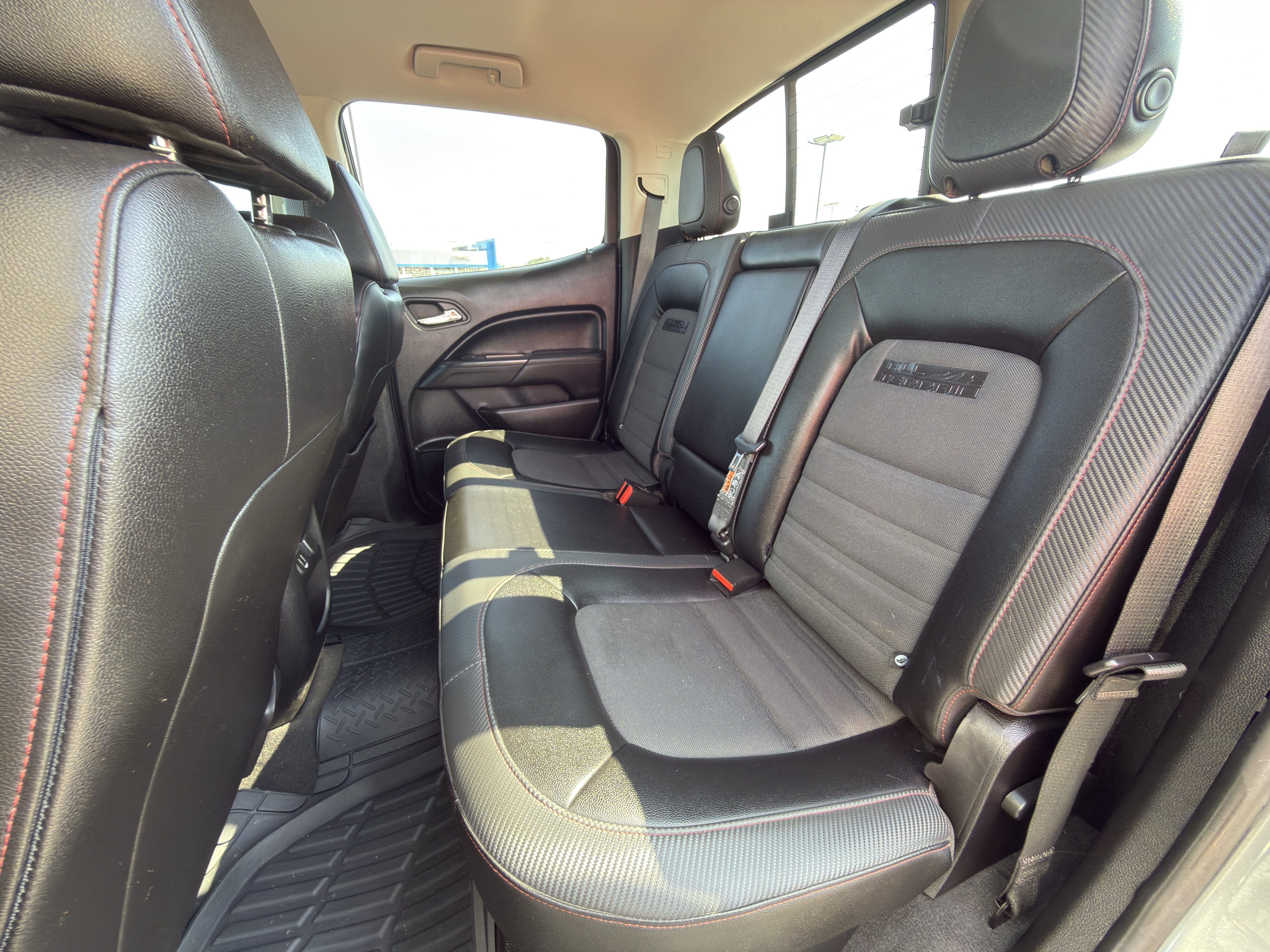 Used 2019 GMC Canyon All Terrain w/ Trailering Package AWD/4WD image 17