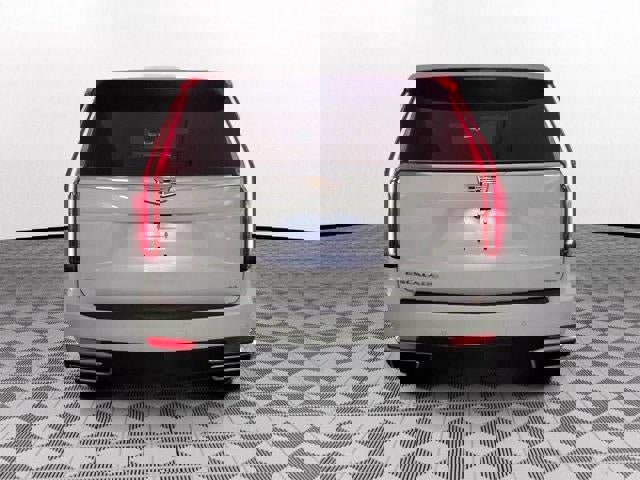 Certified 2022 Cadillac Escalade Premium Luxury image 5