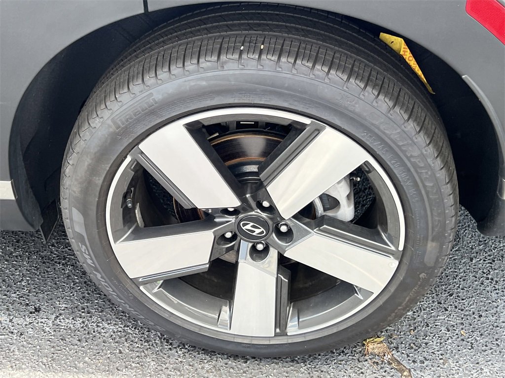 Used 2024 Hyundai Santa Fe Limited image 23