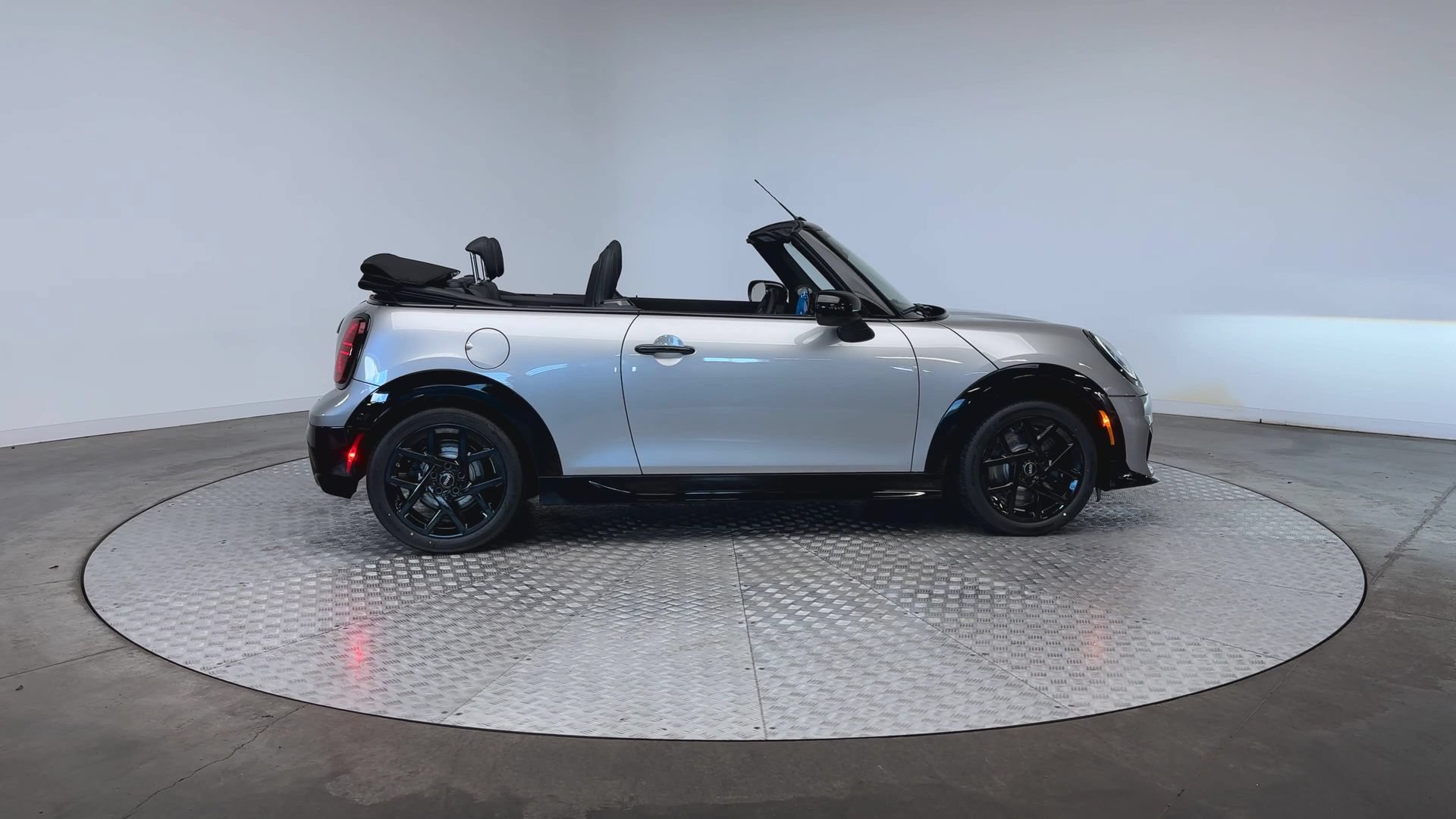 New 2026 MINI Cooper S FWD image 9