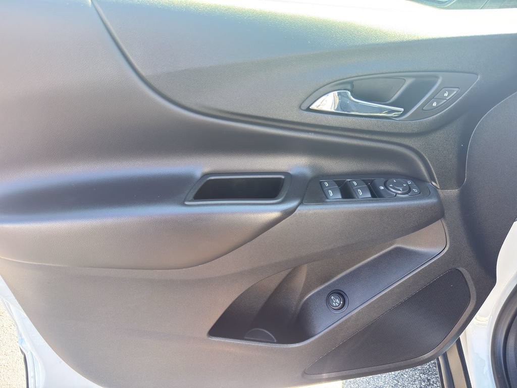 Used 2020 Chevrolet Equinox LT AWD/4WD image 13