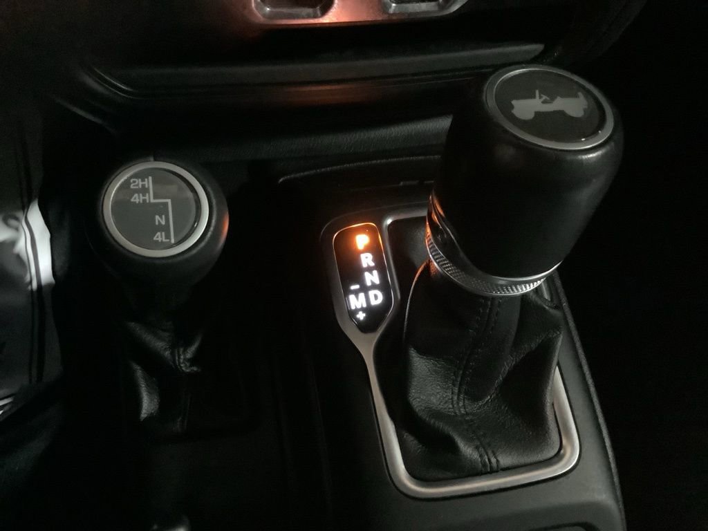 Certified 2021 Jeep Wrangler Unlimited Sahara image 38