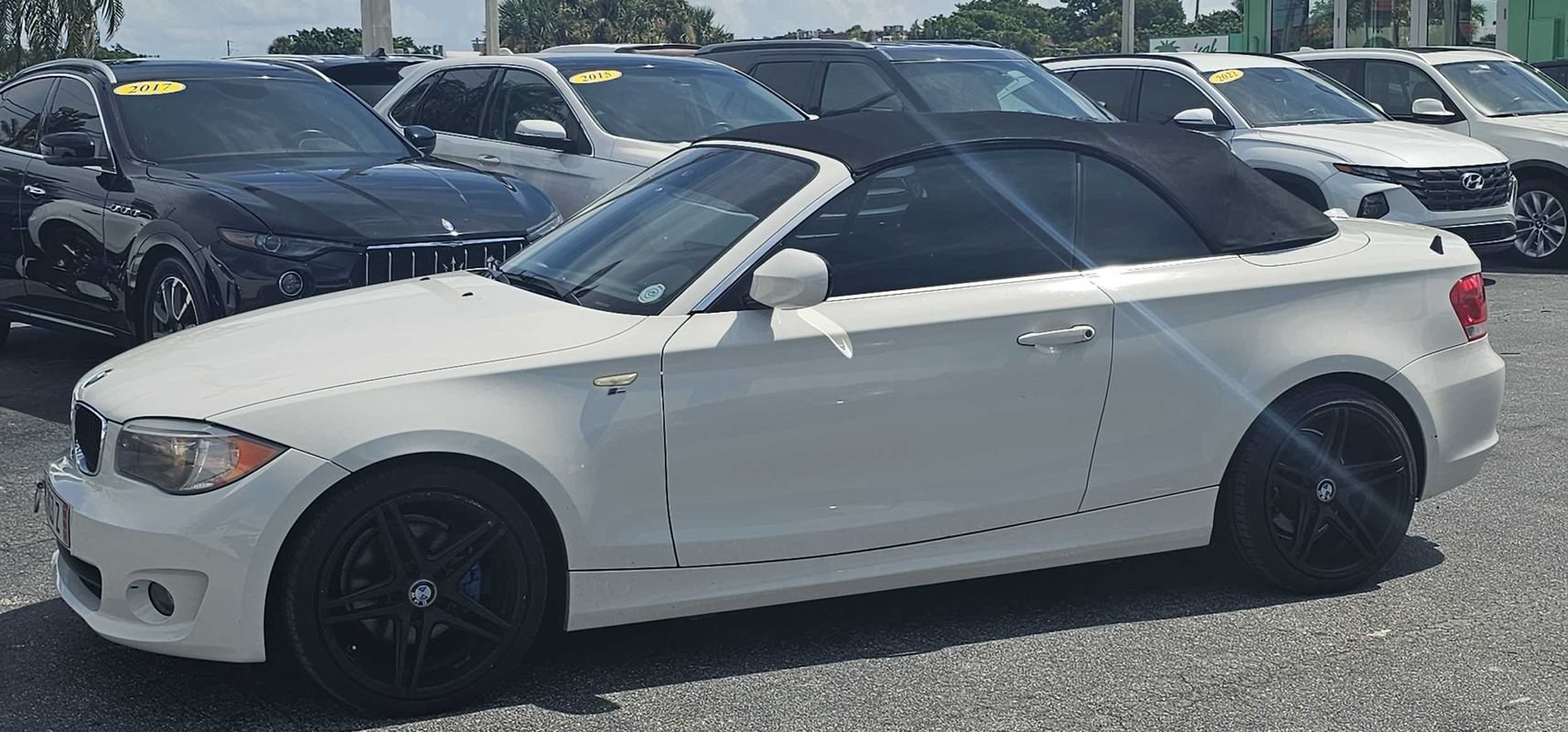 Used 2013 BMW 128i Convertible RWD image 1