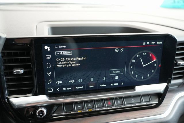 Used 2022 GMC Sierra 1500 SLT w/ X31 Off-Road Package image 28