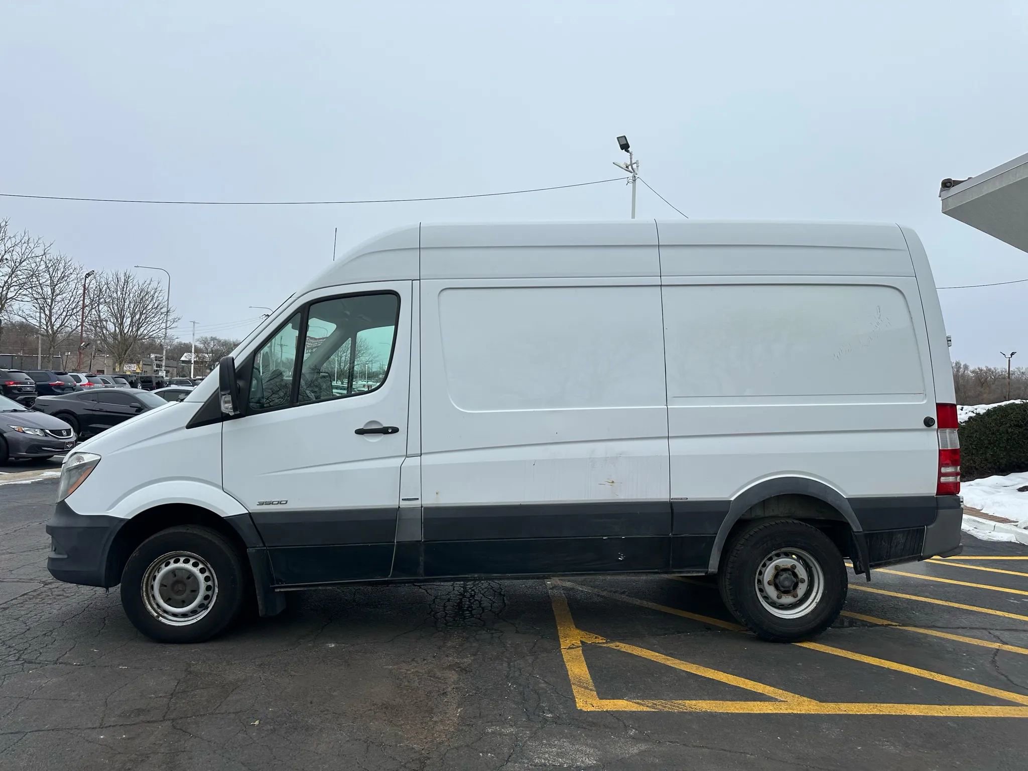 Used 2015 Mercedes-Benz Sprinter 3500 image 4