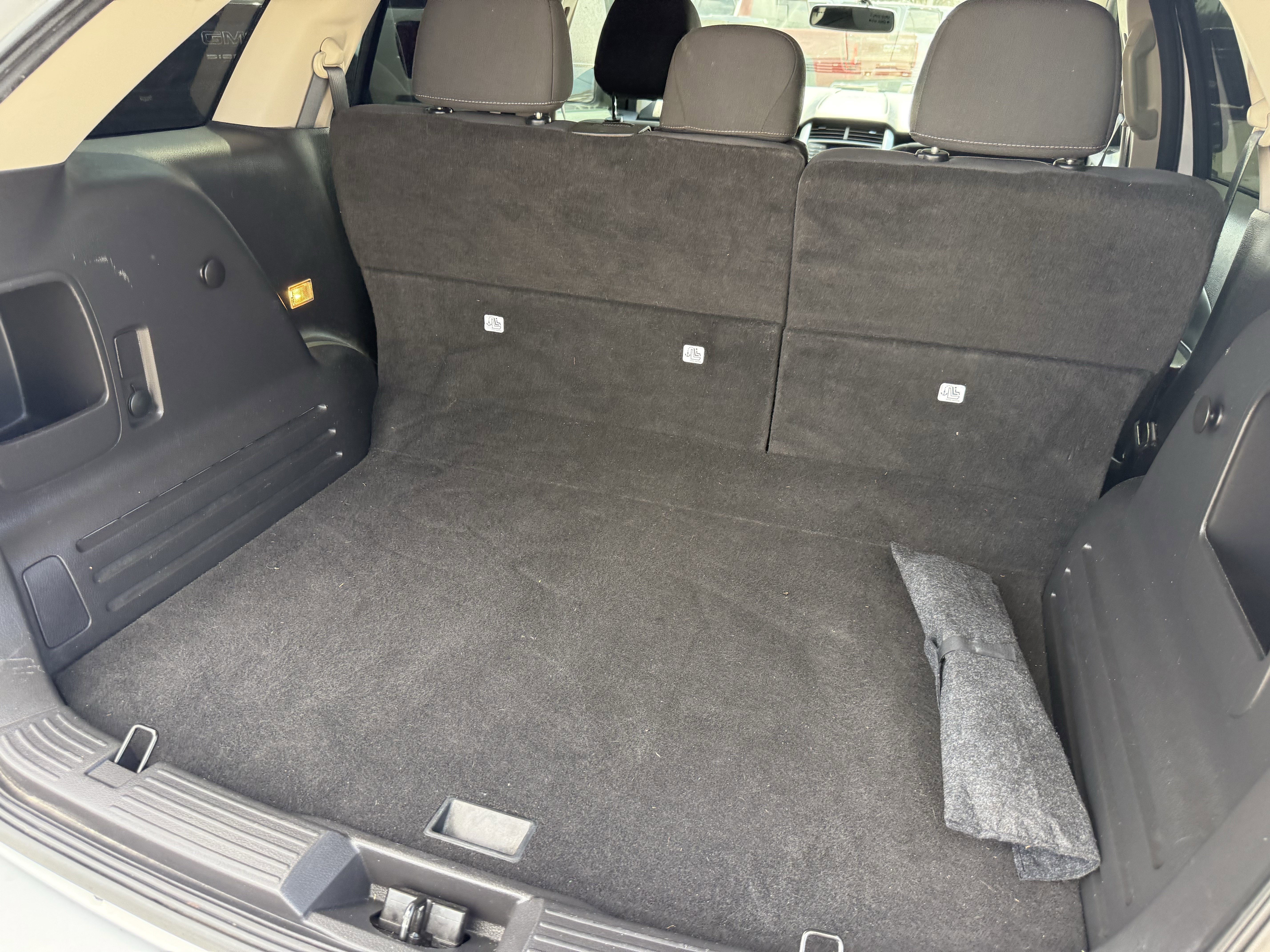 Used 2013 Ford Edge SE image 28