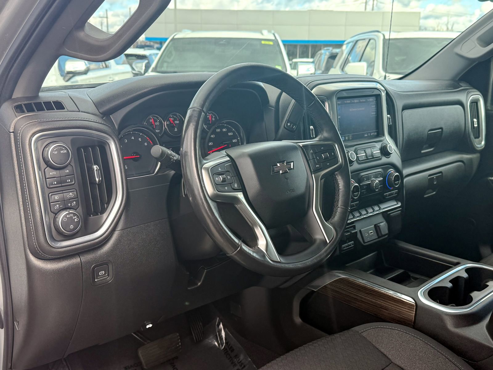 Certified 2021 Chevrolet Silverado 1500 LT Trail Boss w/ Bed Protection Package image 17