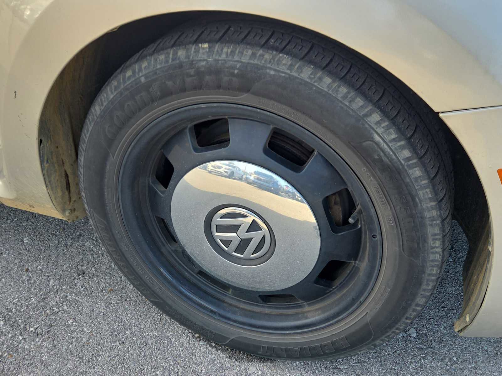 Used 2015 Volkswagen Beetle 1.8T video 2