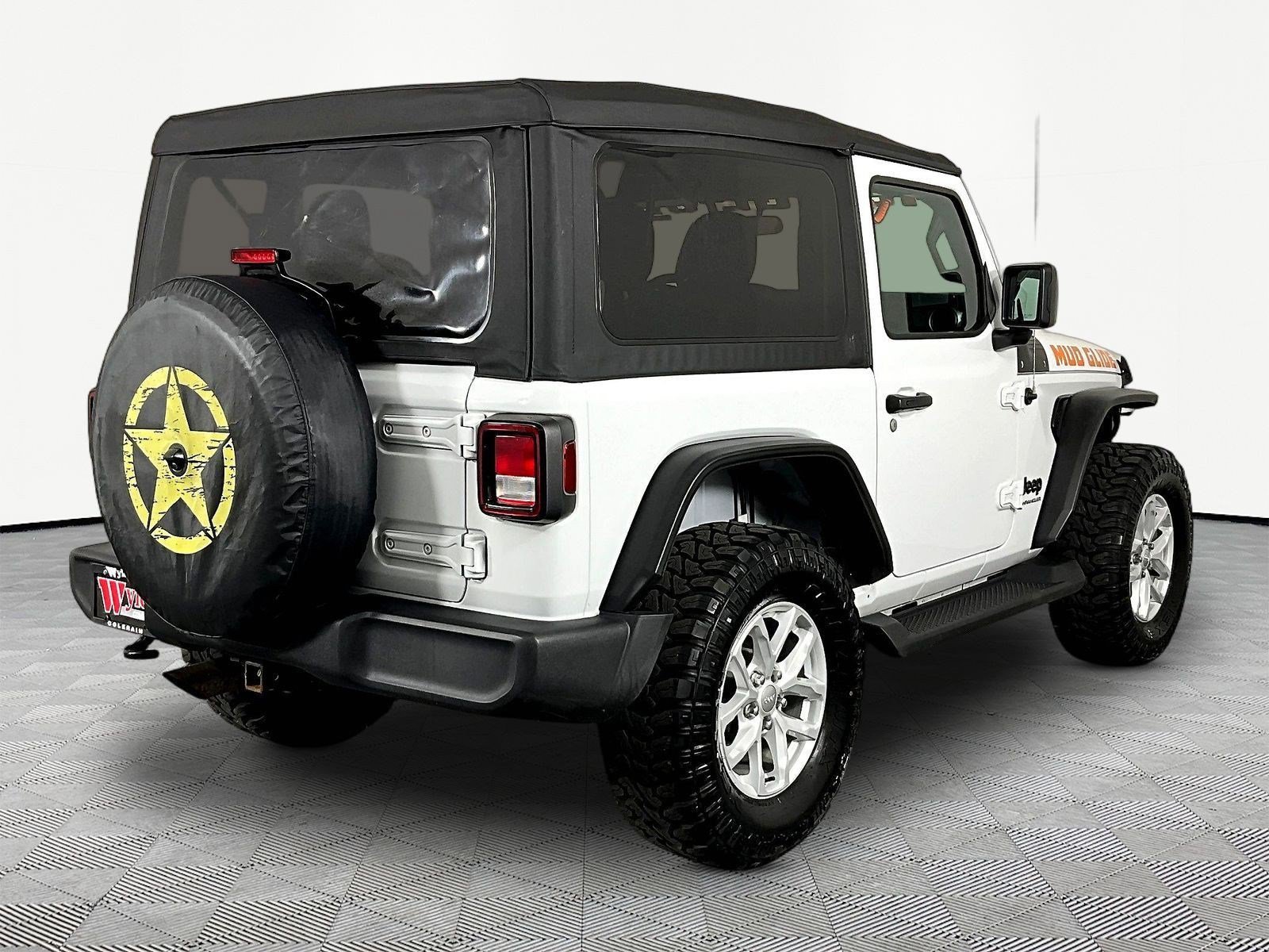 Used 2023 Jeep Wrangler Sport AWD/4WD image 6