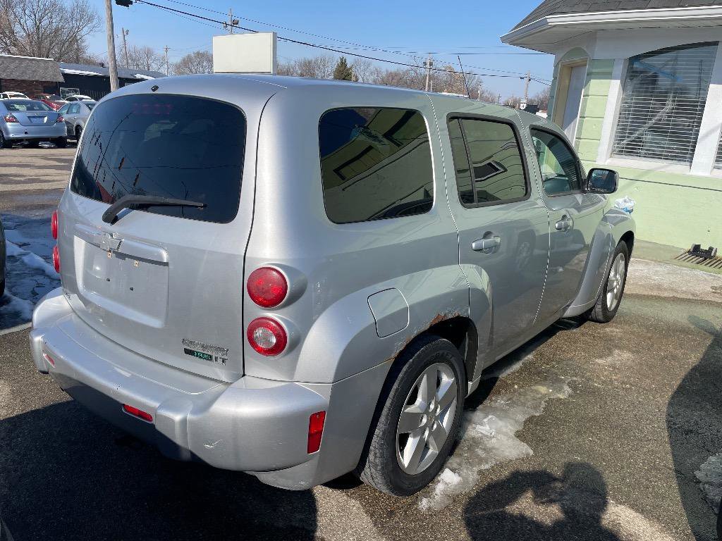Used 2011 Chevrolet HHR LT image 4