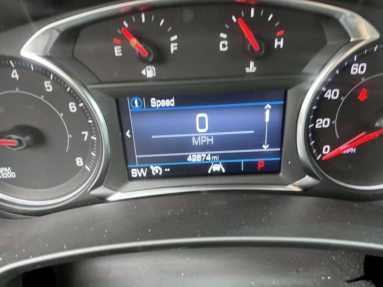 Used 2024 GMC Terrain SLE FWD image 28