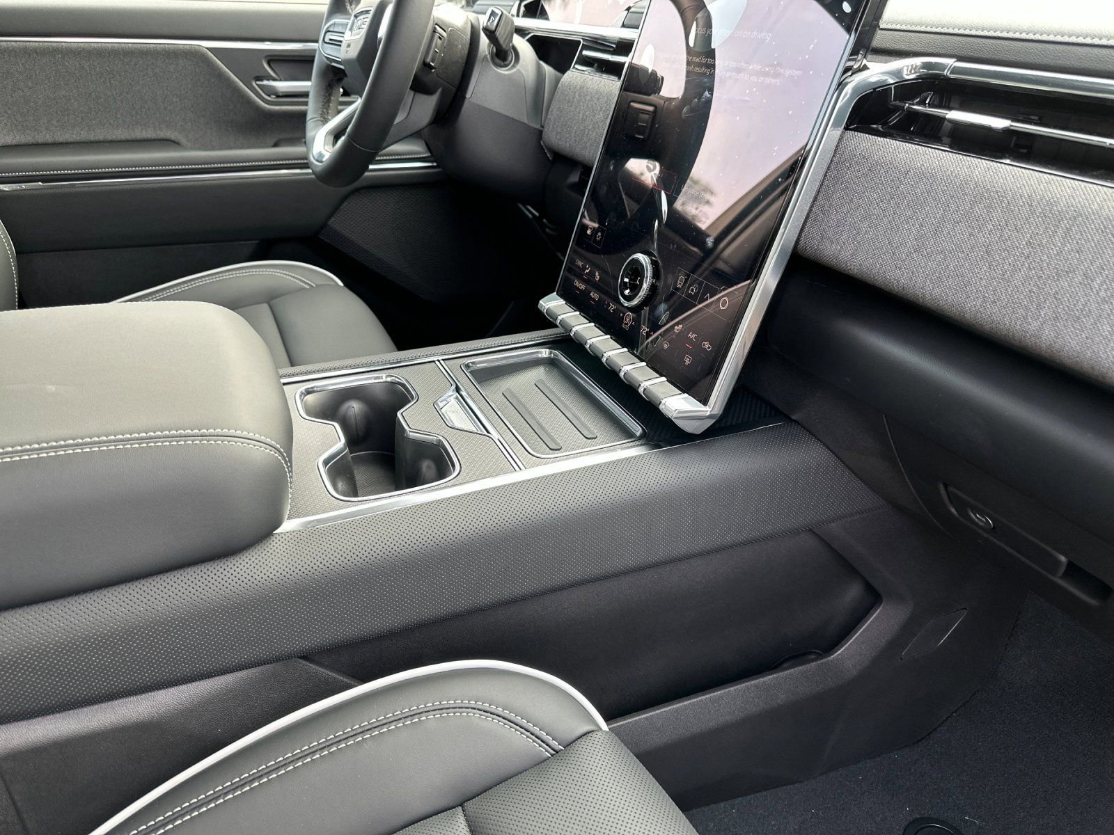 New 2026 GMC Sierra EV Elevation image 15