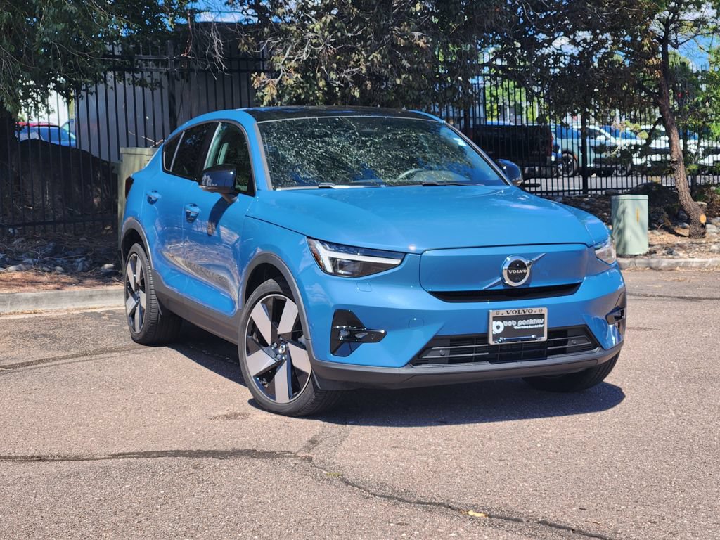 Used 2023 Volvo C40 P8 Recharge Ultimate w/ Protection Package Premier