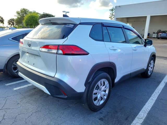 Used 2022 Toyota Corolla Cross L FWD image 5