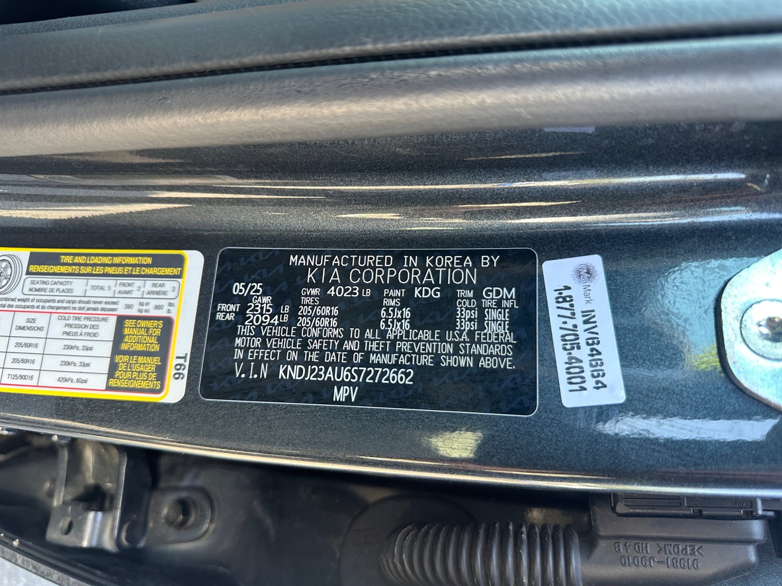 Used 2025 Kia Soul LX FWD image 18