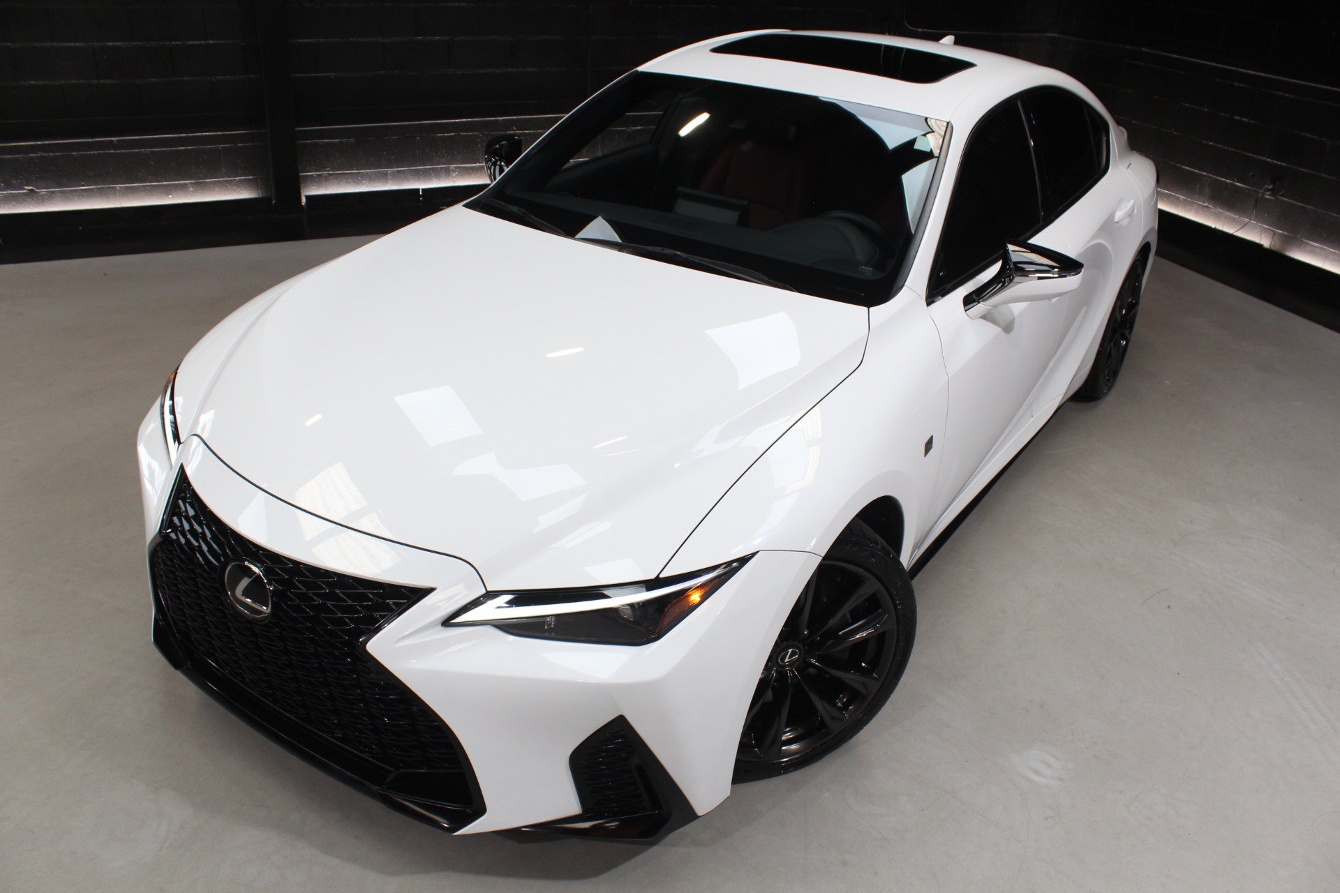 Used 2024 Lexus IS 350 F Sport RWD image 6