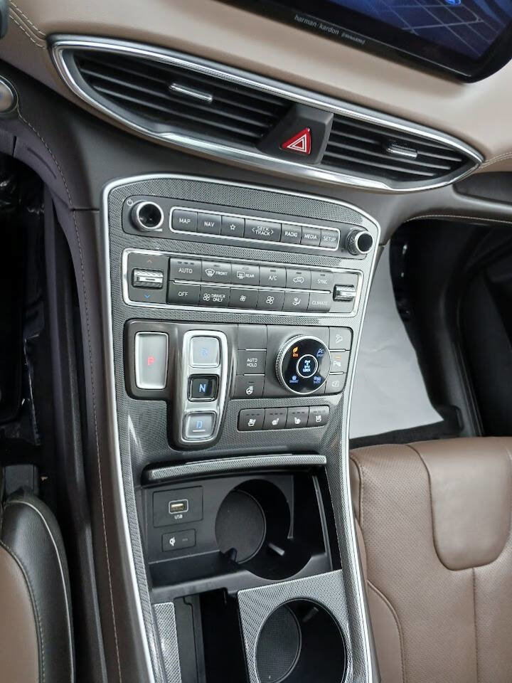 Used 2021 Hyundai Santa Fe Limited image 6