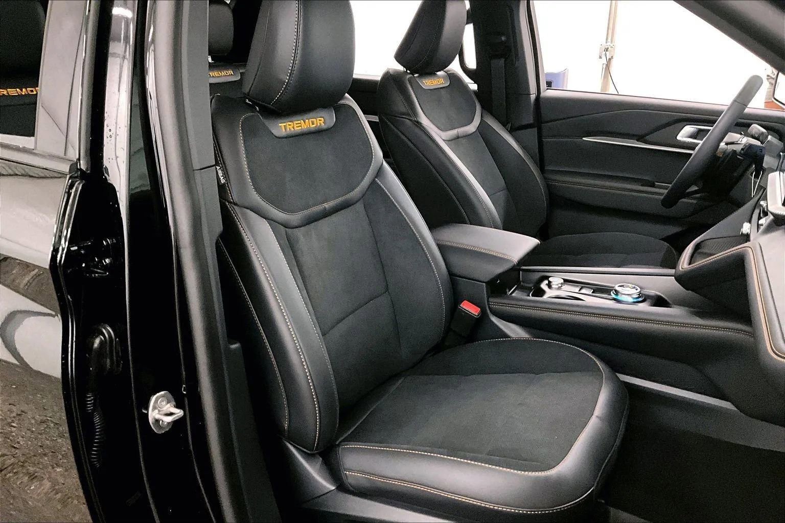 New 2026 Ford Explorer Tremor image 7