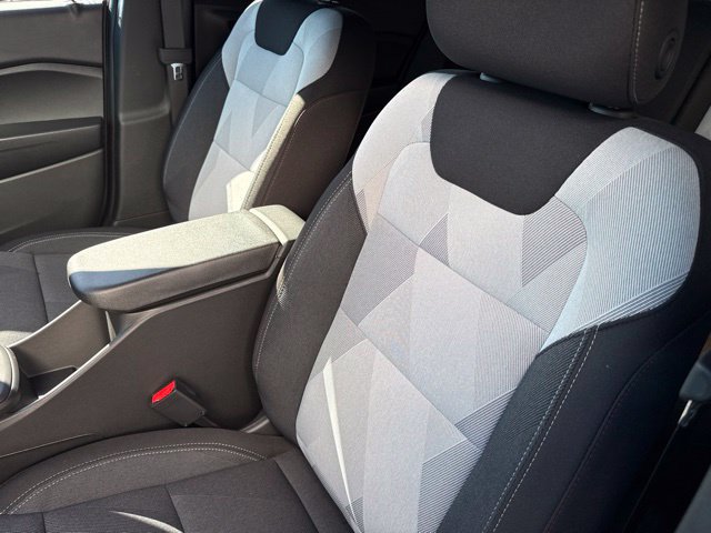 New 2026 Chevrolet Trax RS w/ Sunroof Package FWD image 9