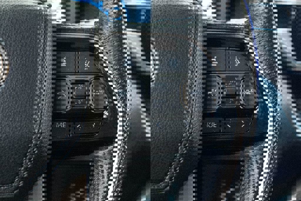 Certified 2022 Toyota Tundra SR5 w/ TRD Off-Road Package image 21