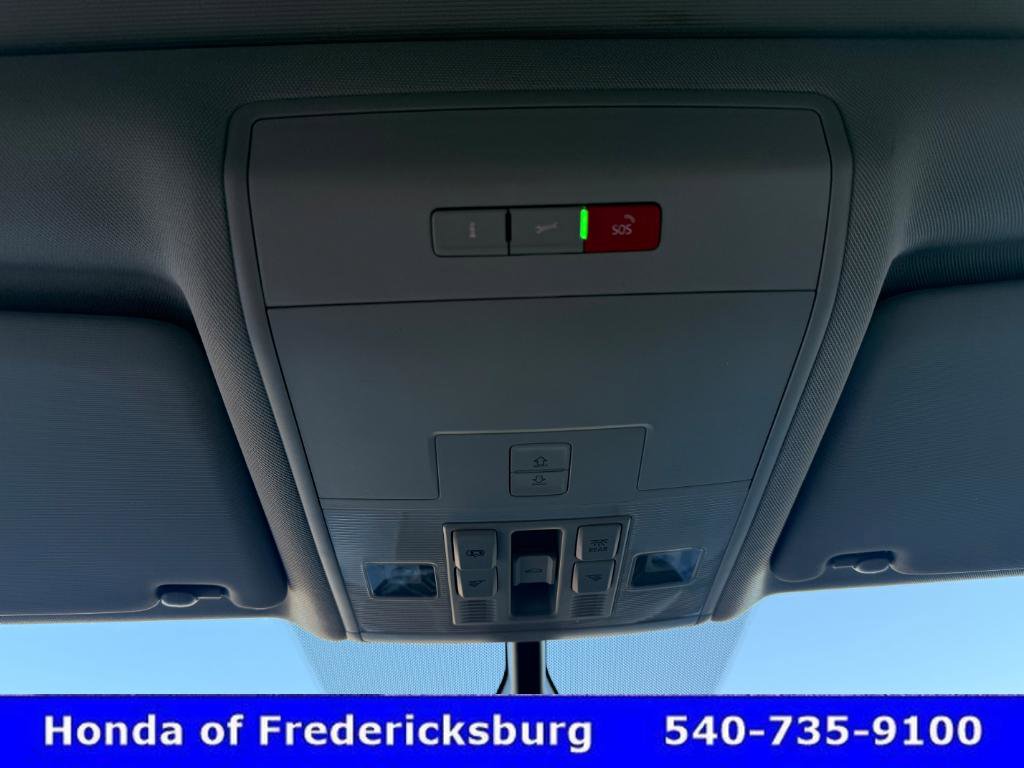 Used 2021 Volkswagen Atlas SE w/ Panoramic Sunroof Package image 40