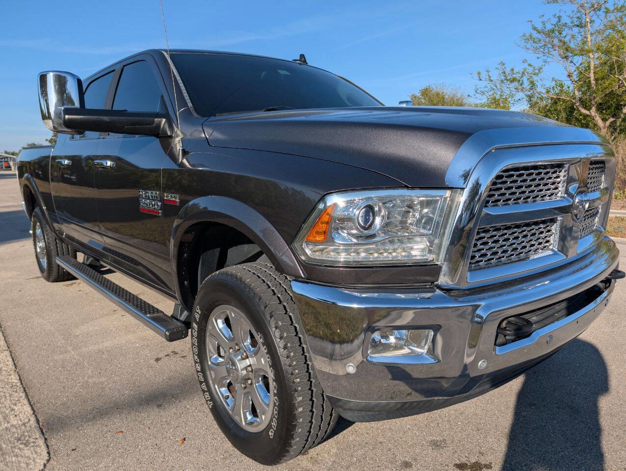 Used 2016 RAM 2500 Laramie w/ Convenience Group image 11