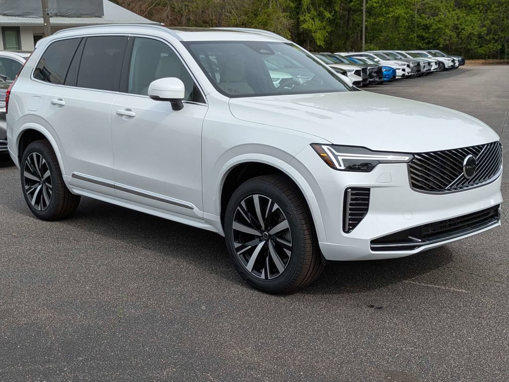 New 2026 Volvo XC90 B6 Ultra w/ Protection Package AWD/4WD image 8