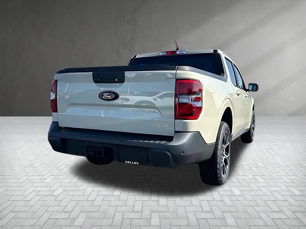 New 2025 Ford Maverick Lariat image 4