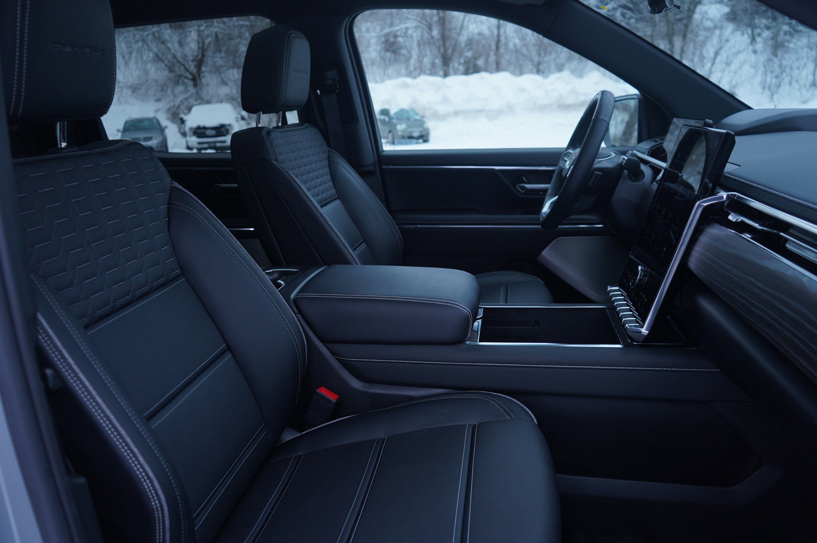 Used 2025 GMC Sierra EV Denali image 11